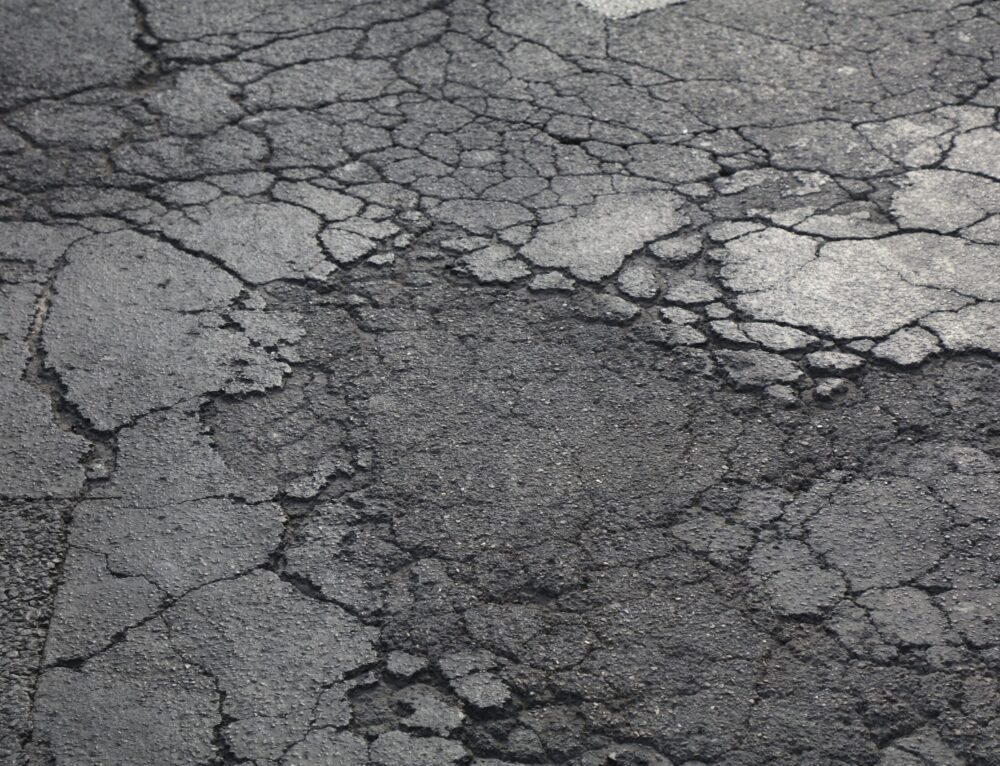 Chip Seal Vs Asphalt – What’s The Difference? - Sunrise Asphalt